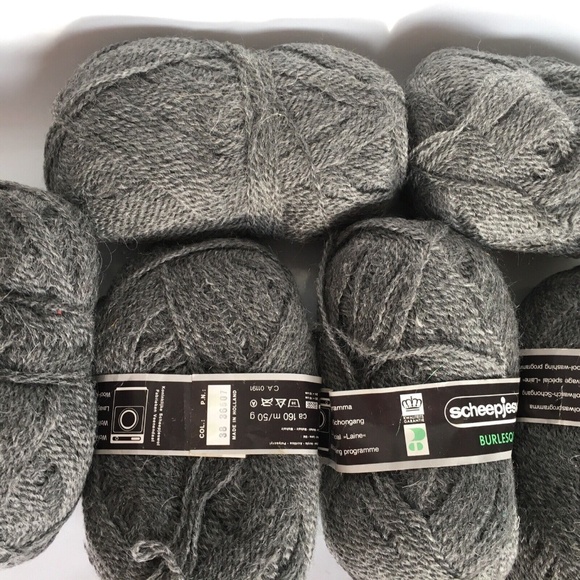 Lot of 6 Vintage Scheepjeswol Burlesque Wool Blend Grey 50g balls 160 M each - Picture 2 of 6
